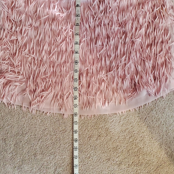 Express pink fringed mini skirt - Picture 3 of 6